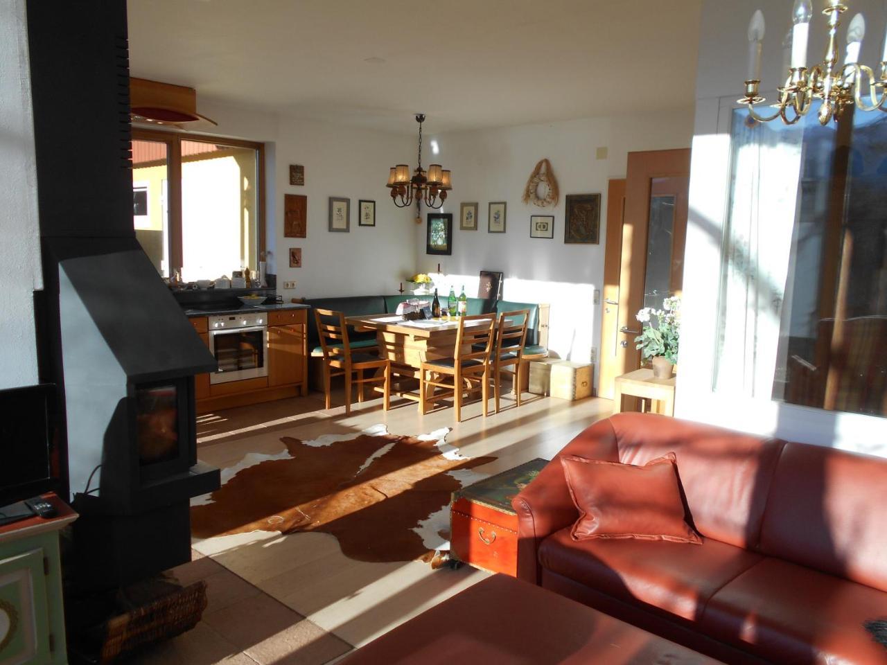 Ferienhaus Tillian 헤르마고 외부 사진